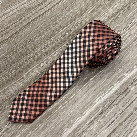 🥳Host Pick! Van Heusen Neck Tie (NWOT) - Picture 2 of 3
